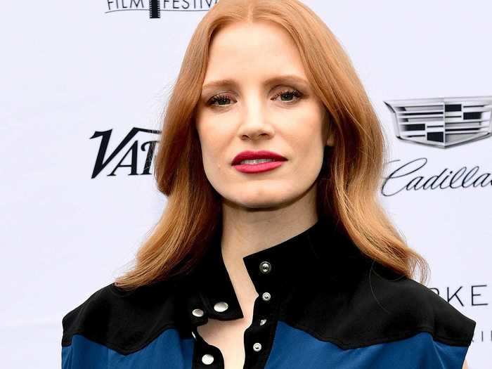 Jessica Chastain thinks that she stayed at a haunted house in London.