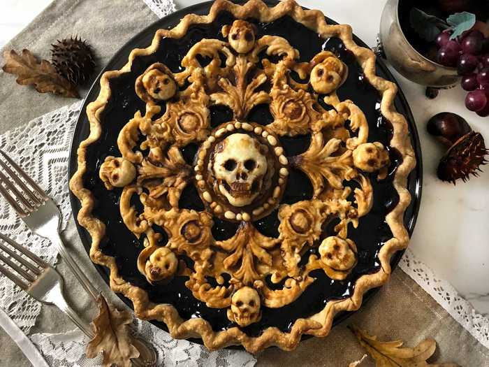 However, pie art can be made with every kind of dough.