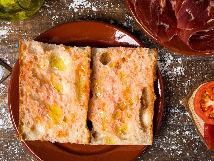 Catalan tomato bread will transport you to Spain with just four simple ingredients.