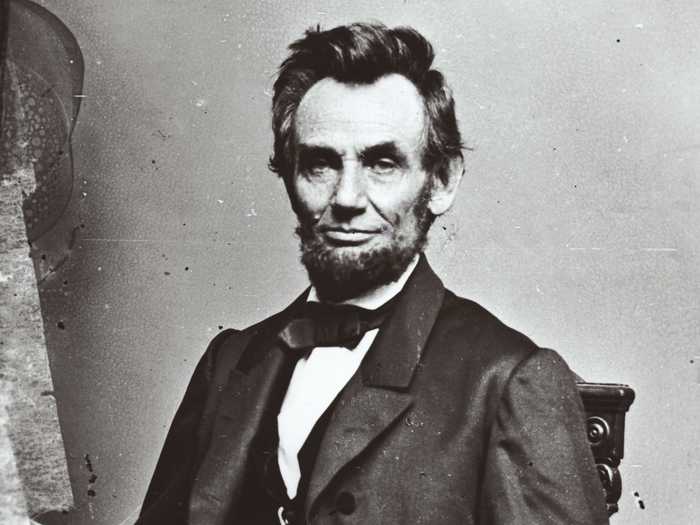 The real-life Lincoln had strikingly similar facial features.