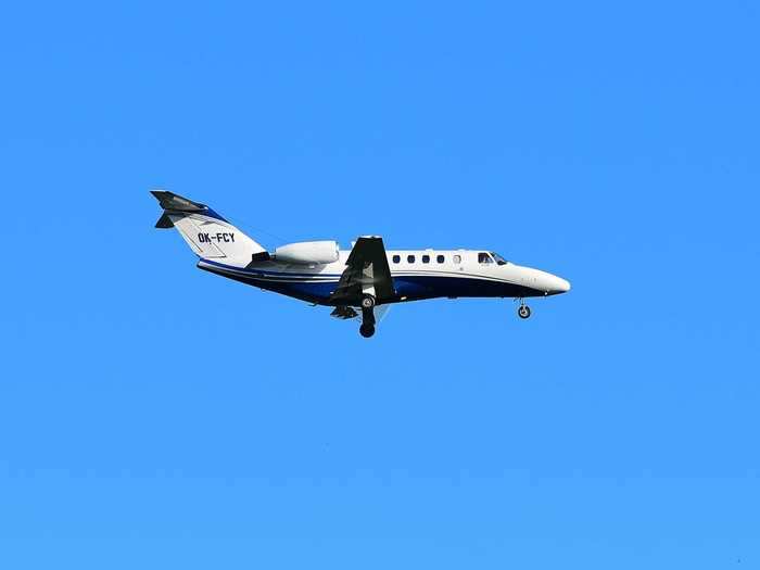 But Citation CJ2 has a slightly lower top speed of only around Mach .72, so the newlyweds might not get as far in two hours compared to the larger jet.