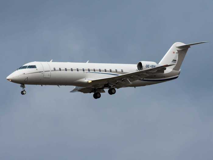 It includes a 2-hour flight on a large-cabin private aircraft, such as this Bombardier Challenger 850.