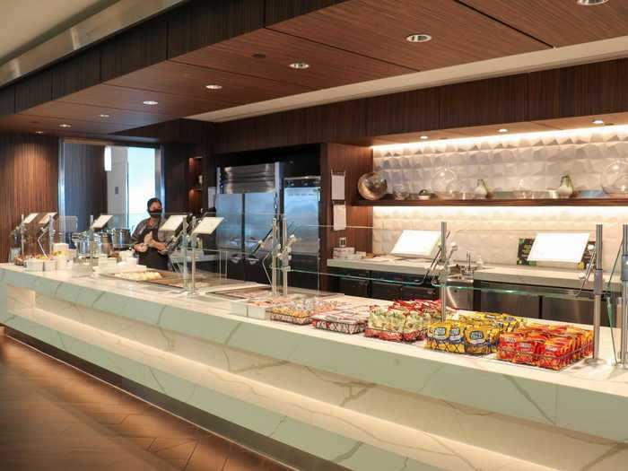 The most impressive aspect of the lounge is its food and beverage offerings.