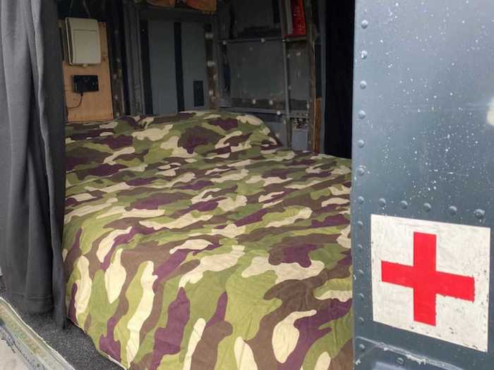 And the bed is even military-themed to match the former Army Air Corps helicopter.