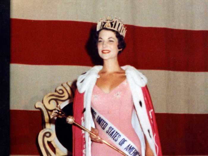 Terry Lynn Huntingdon took the crown in the 1959 pageant.