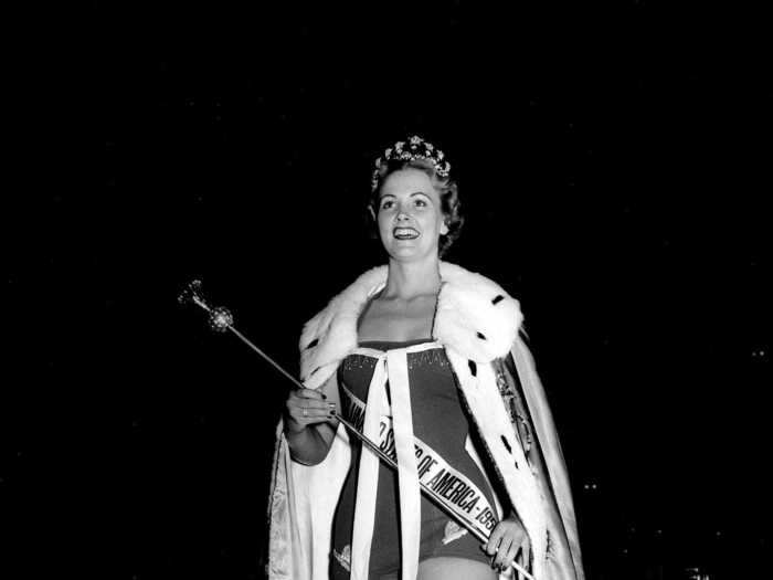 Miriam Stevenson won the Miss USA pageant in 1954.