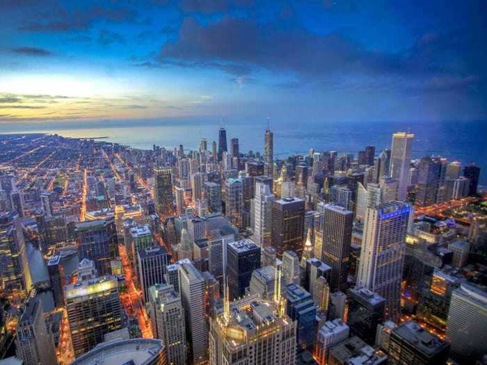 ILLINOIS: Skydeck at Willis Tower