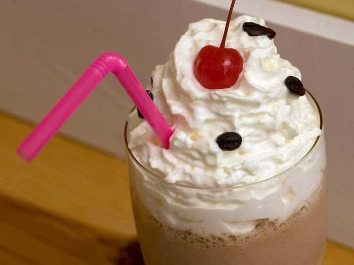 Turn your treat into a pie milkshake.