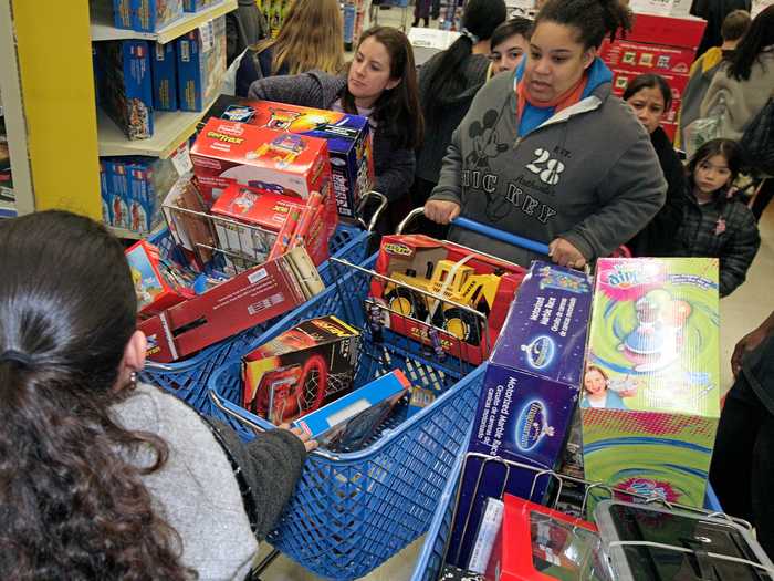 In the past, store aisles have been especially prone to traffic jams, which is not good for social distancing.