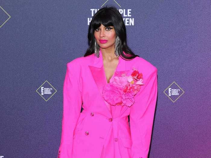 Jameela Jamil stood out in a vibrant pantsuit and "intergalactic" eye makeup.