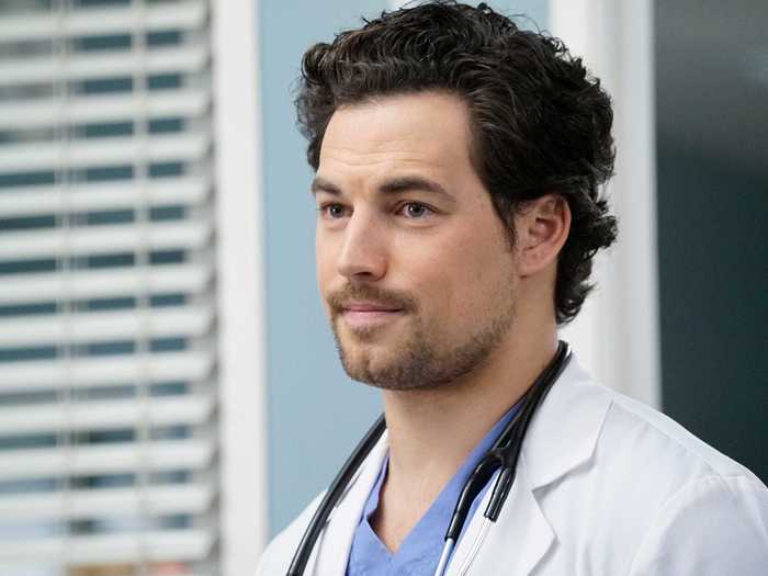 Andrew DeLuca: 122 episodes (season 11-present)