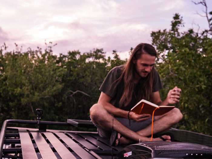 Mars and Ash finished their day by taking some time for themselves on the roof.