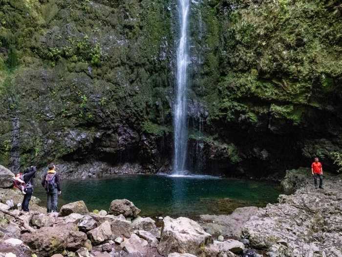 Some of the levadas, like Levada do Caldeirão Verde, pass under waterfalls.