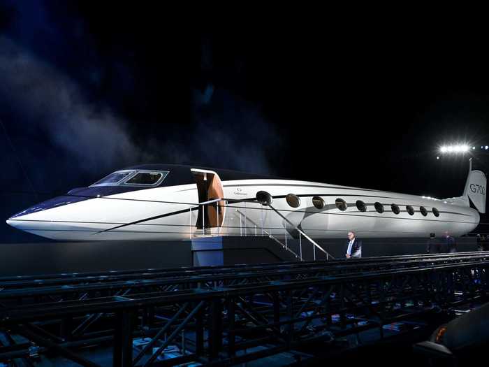 Its main rival is the Gulfstream G700, an upcoming aircraft that boasts similar capabilities and a slightly longer cabin.