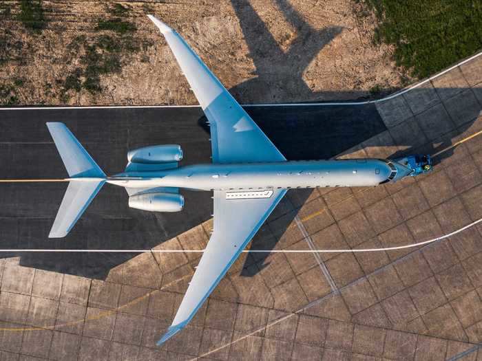 Its combined speed and range give VistaJet a new tool in attracting customers seeking to avoid airlines with non-stop flights on routes that would require a stop on smaller aircraft.