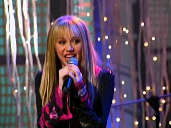 10. "This Is the Life" has all the elements that make a classic Hannah Montana song.