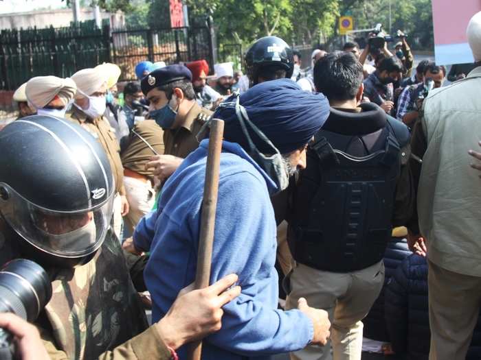 ‘Delhi Chalo’ Protest: Braving Tear-gas Shells And Water Cannons ...