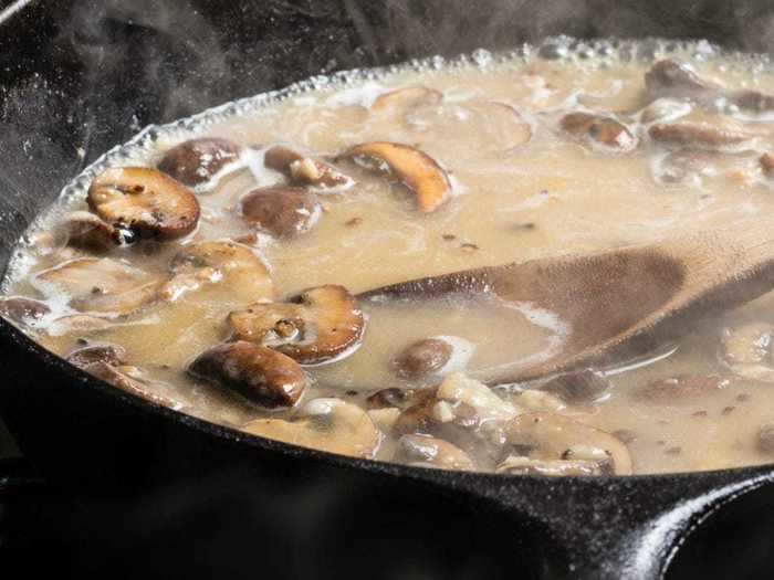 Mushroom gravy finds its footing in the Pacific Northwest.