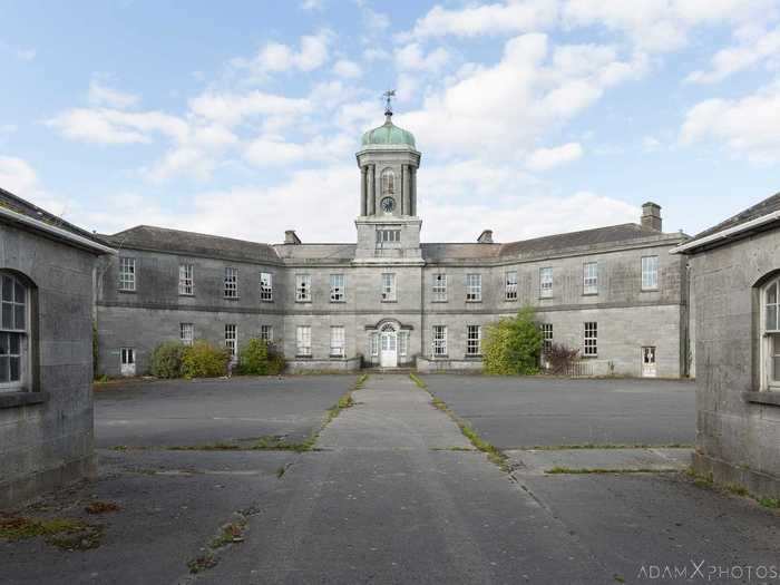 The hospital is located in Ballinasloe, in County Galway, Ireland.