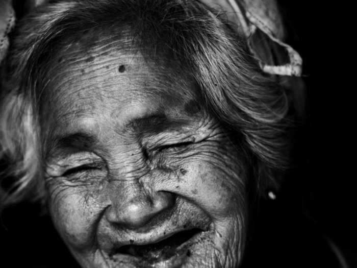 "Smile of Mom" by Vuong Manh Cuong