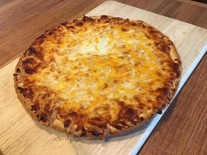 After 17 minutes of cooking, the crust was crispy and the cheese was nicely browned around the edges.