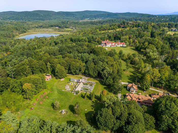 The home was only used as a private residence by its original owners. One Vanderbilt descendant turned it into an inn from 1948 until 1957, when it was shuttered due to high costs. After that, it laid abandoned until 1999, before another Vanderbilt purchased the estate and renovated it into an event space.