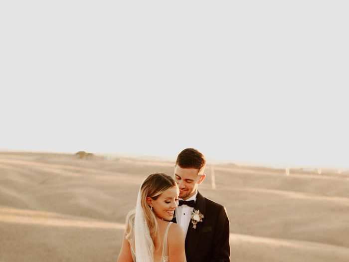 Breanna also wore a veil during her ceremony and for portraits.