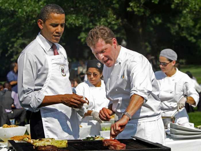 Bobby Flay has given former President Barack Obama a couple of grilling tips.