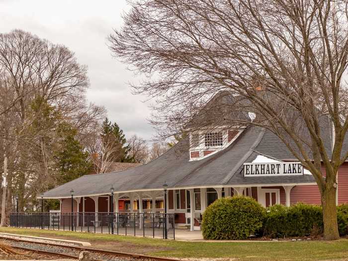 Elkhart Lake, Wisconsin, is a charming town with tons of natural beauty, although it is a particularly special place to spend the holidays.