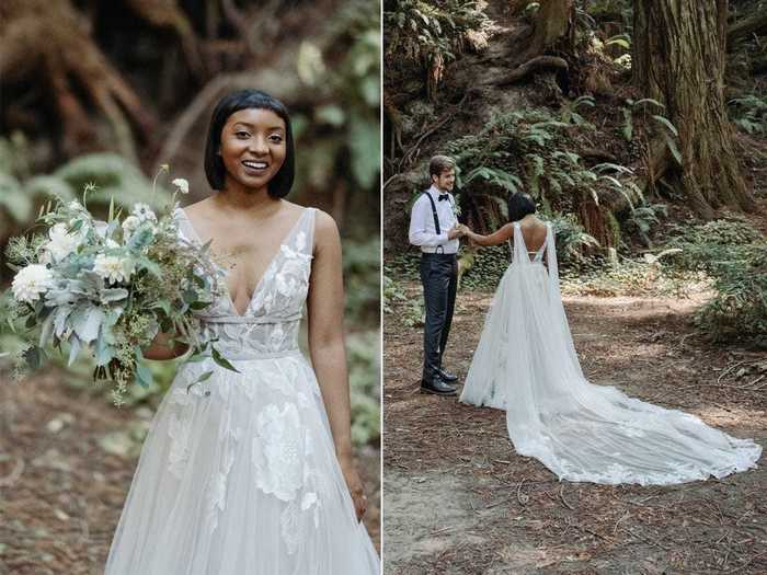 Some brides added capes to their looks rather than veils.