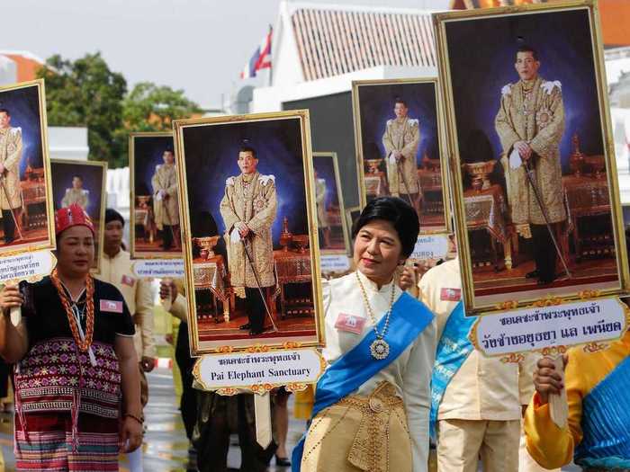 The entire procession reportedly cost the government $31 million.