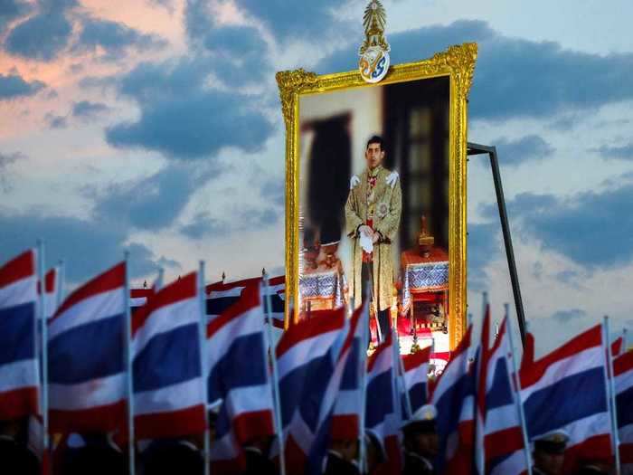 After graduation he joined the Thai army, where he served as an officer and worked for most of his life.