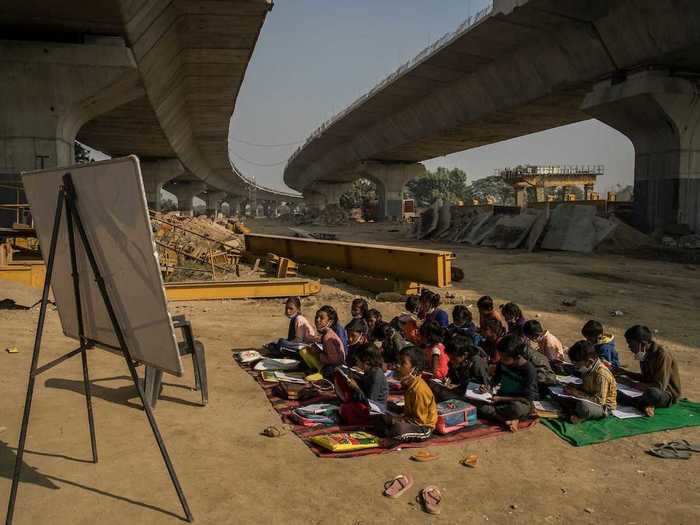 Teachers found ways to continue classes, despite a lack of technology.