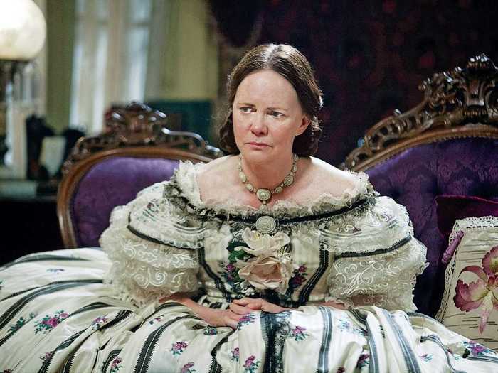 Sally Field played Mary Todd Lincoln in "Lincoln." She gained 25 pounds to play the first lady.