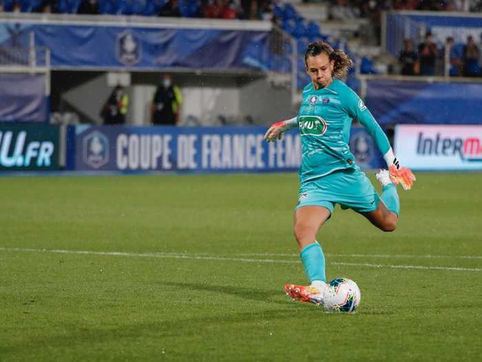 25. Christiane Endler - Paris Saint-Germain and Chile