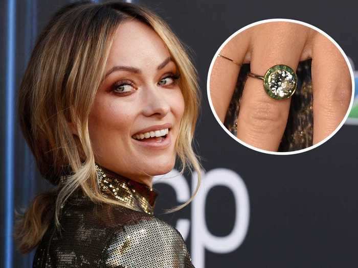 Jason Sudeikis proposed to Olivia Wilde in 2013 with a circular ring that had a green halo.