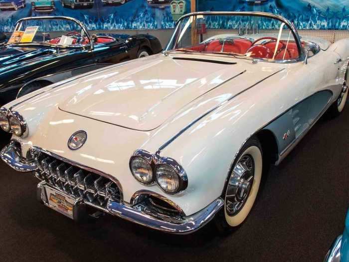 This is a white 1960 Chevrolet Corvette.