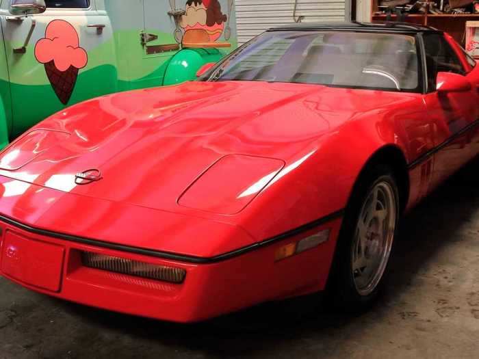 Aaaand this 1990 red Chevrolet Corvette ZR1.