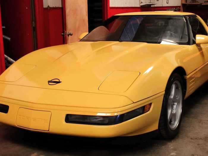 Plus this yellow 1991 Chevrolet Corvette ZR1.