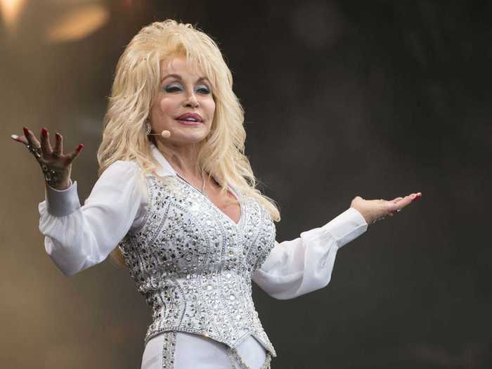 She once lost a Dolly Parton-lookalike contest.