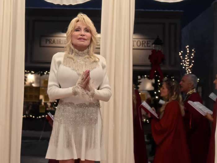 Dolly Parton stars as an angel in the Christmas musical film "Dolly Parton