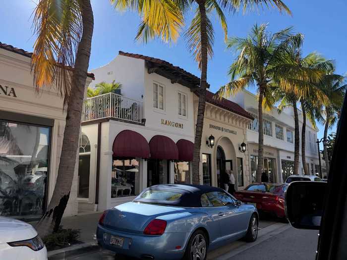 After spending the day in the Palm Beach area surrounding Mar-a-Lago, checking out flashy cars and massive estates, I thought that the posh neighborhood seemed like the perfect playground for socialites and multimillionaires.