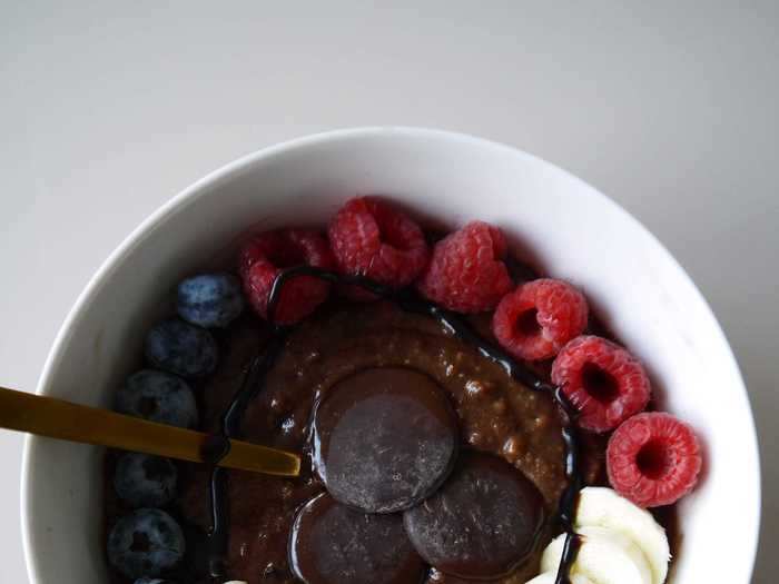 5. Chocolatey protein oatmeal