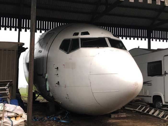 While he tracks down parts from the cockpit, Jones is mapping out how he will renovate the rest of the Boeing 737 interior. Jones has budgeted around $21,800 (£16,000) for the entire project.