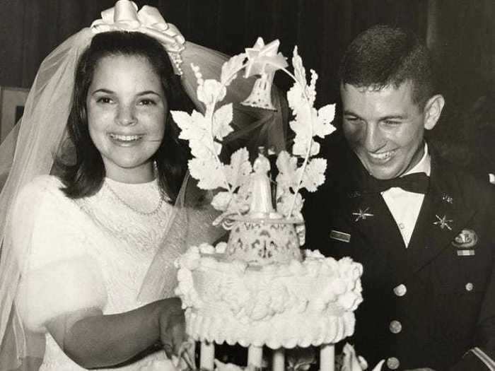 1968: Ina, 20, and Jeffrey Garten, 22, wed at Ina