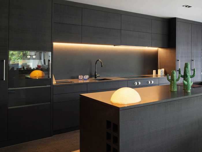 Black kitchens may be the "it" trend of the season.