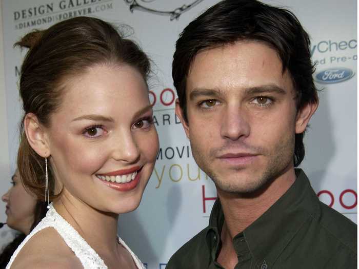 In "Roswell," Katherine Heigl and Jason Behr played siblings from a different planet. In real life, they dated for most of the show