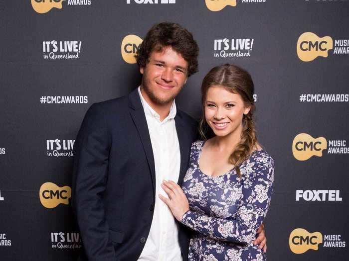 Bindi Irwin and Chandler Powell showed their casual styles at the 2016 Country Music Channel Awards.