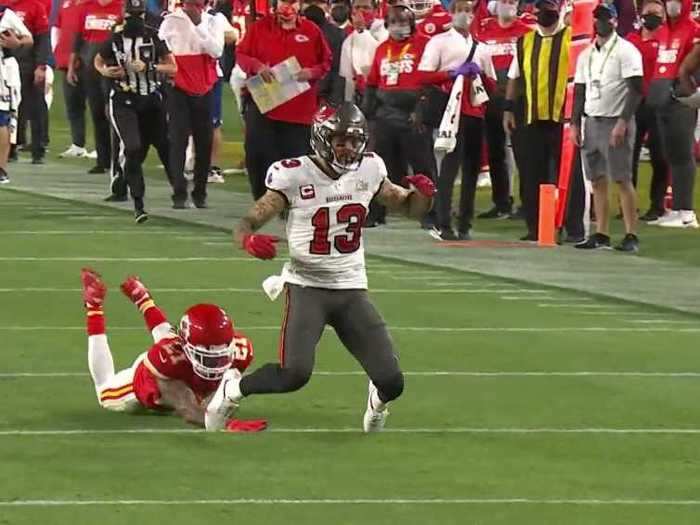 After a field goal for the Chiefs, Brady marched the Bucs down the field in the final 61 seconds of the first half. The big play was a pass interference call on a bomb to Mike Evans.