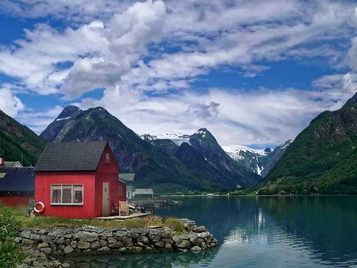 Brette Haus has three different tiny home designs, which each come in three different sizes, ranging from 193 square feet to 506 square feet.